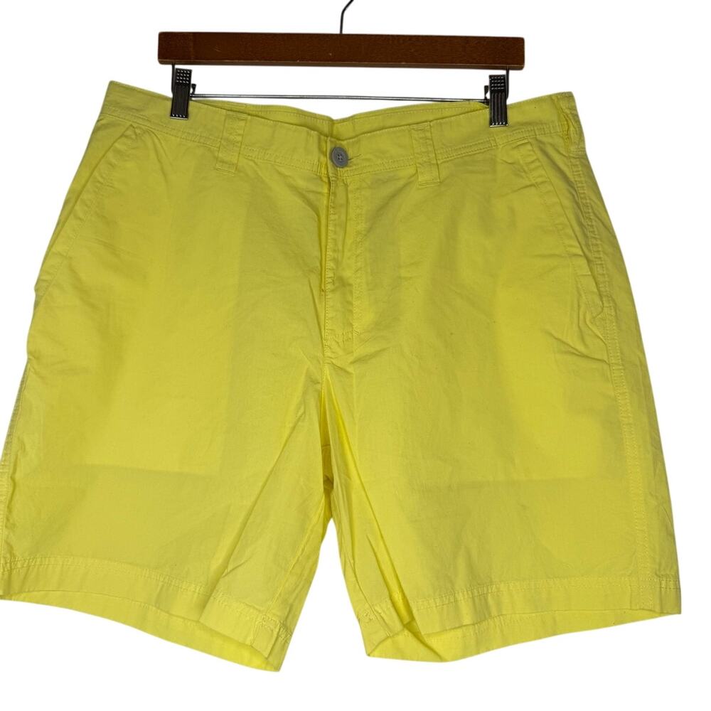 Columbia Mens Yellow Casual Outdoor Shorts Size 36 Fishing Hiking Chino Vacation